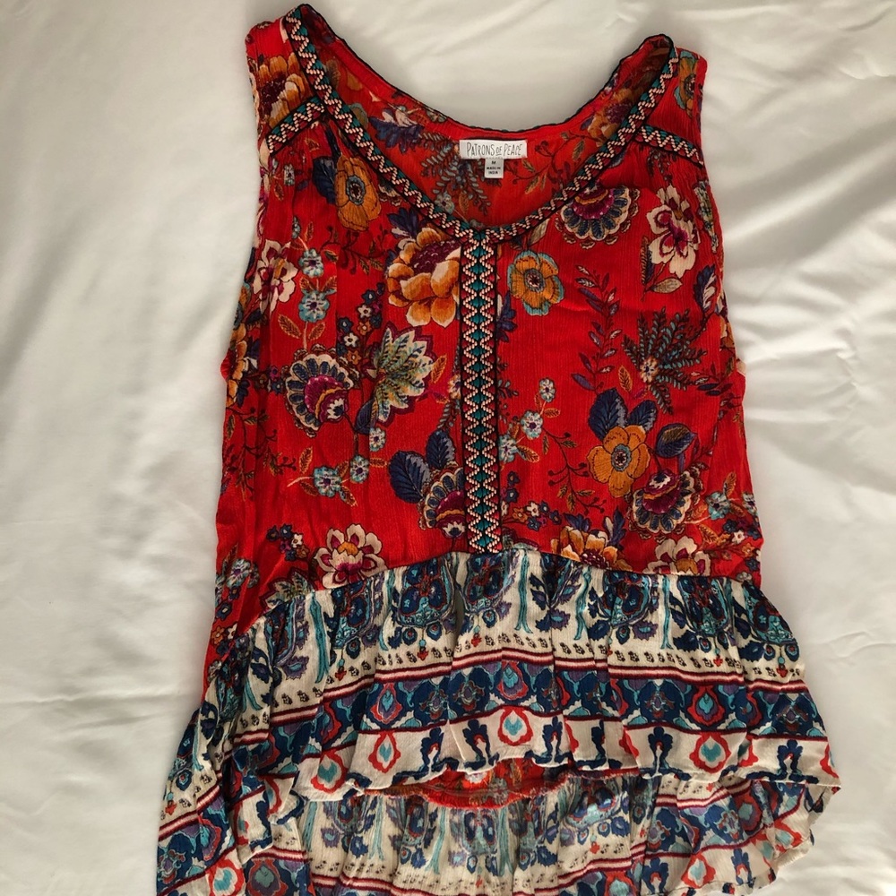 Flowy tank